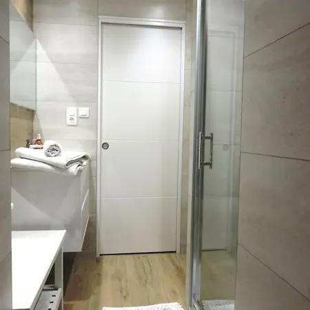Apartment Avec Terrasse Et Acces Piscine Proche Aix-les-Bains